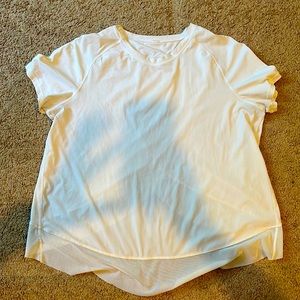 Lululemon crop top